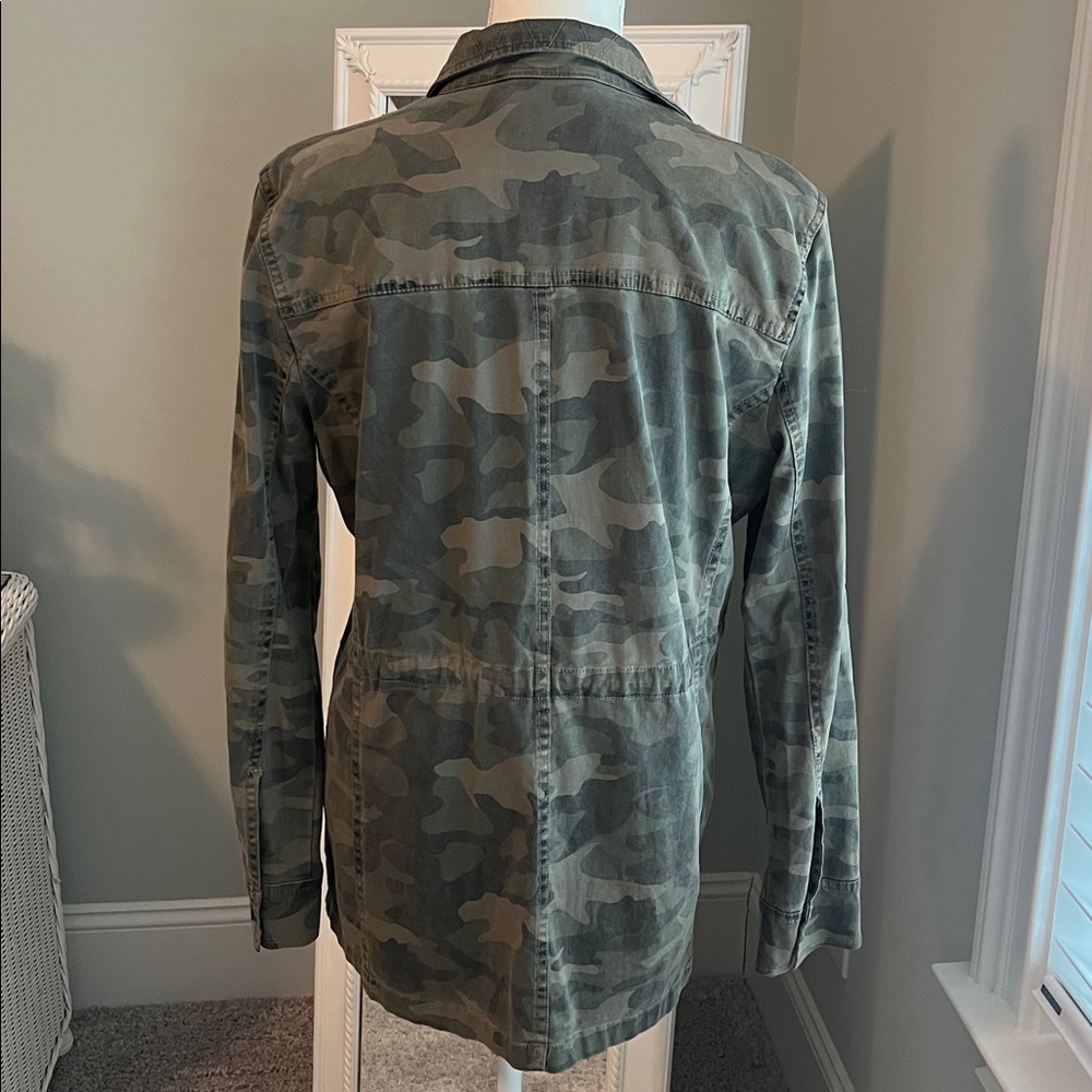 Lucky Brand camo jacket, size M. - Picture 4 of 14